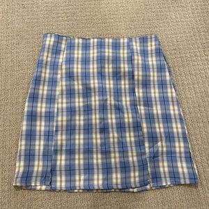 Plaid shirt! Size small! Never worn!